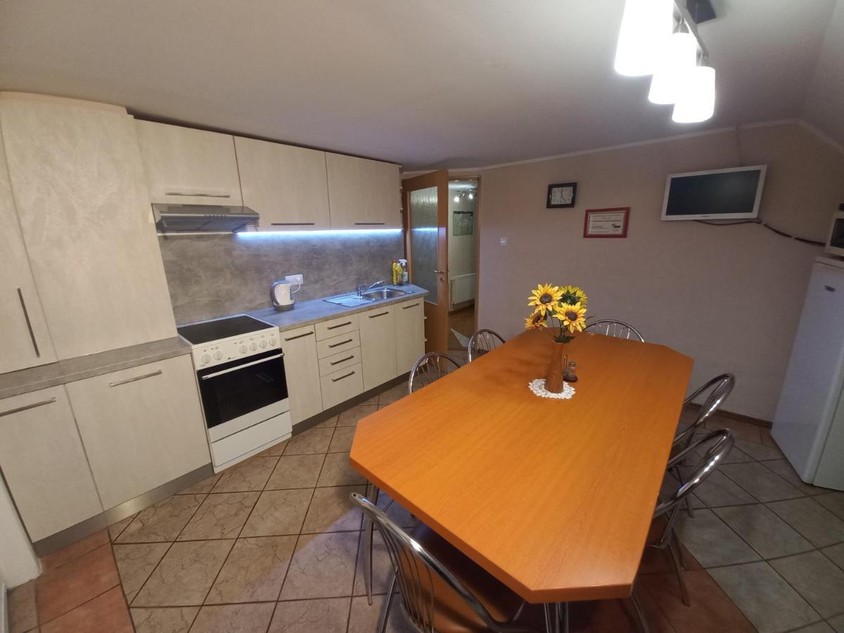 Apartman Elegant Besenova Exterior photo