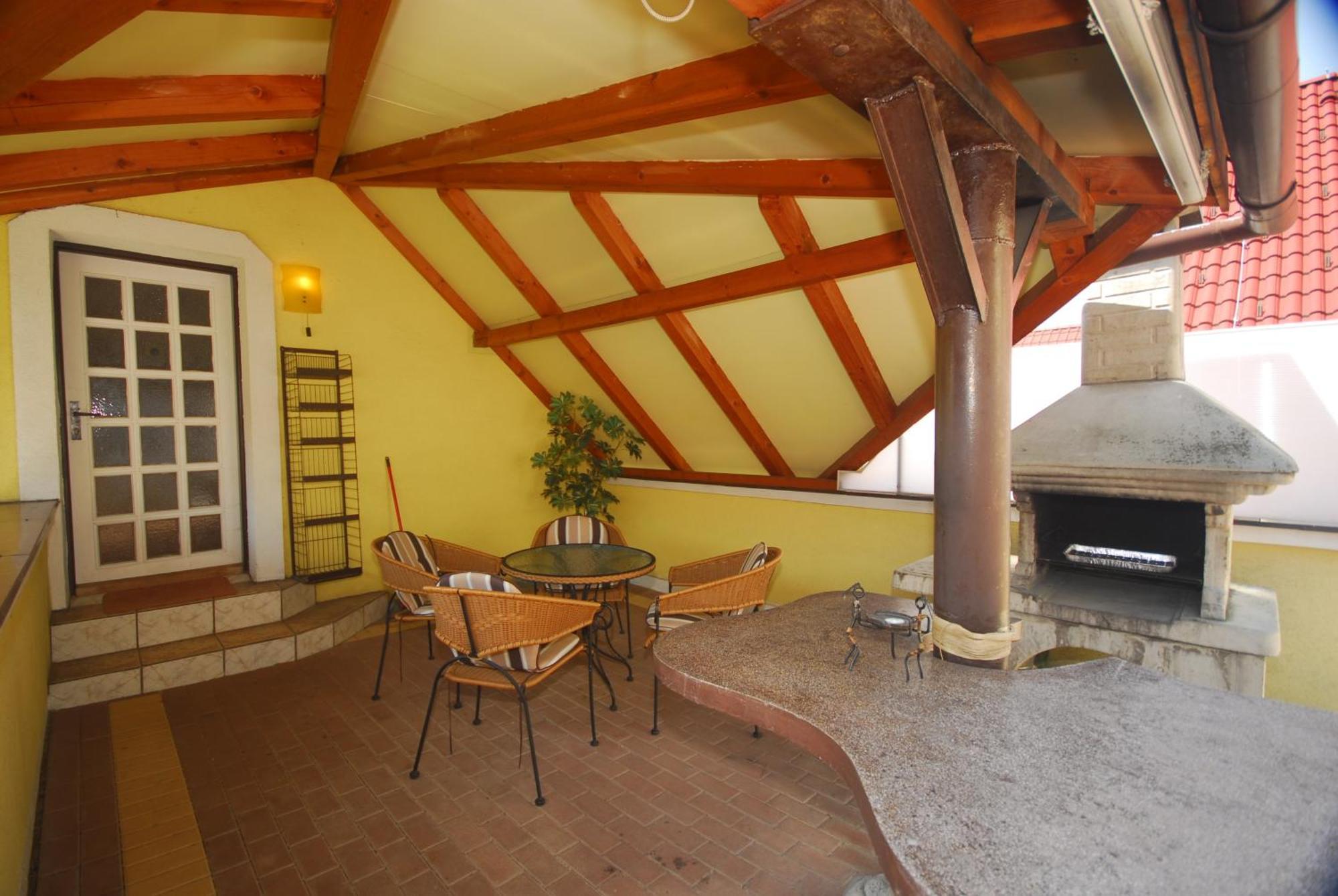 Apartman Elegant Besenova Exterior photo