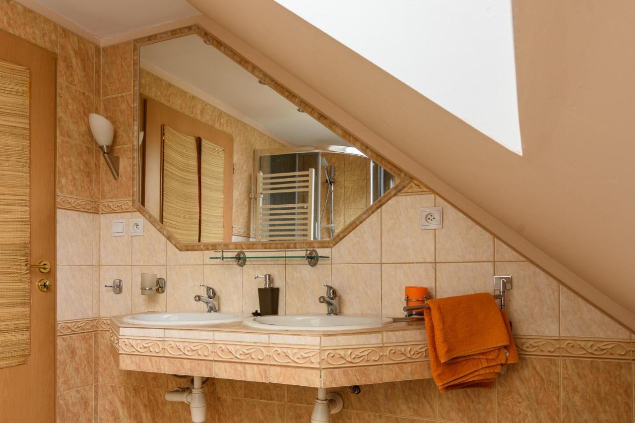 Apartman Elegant Besenova Exterior photo